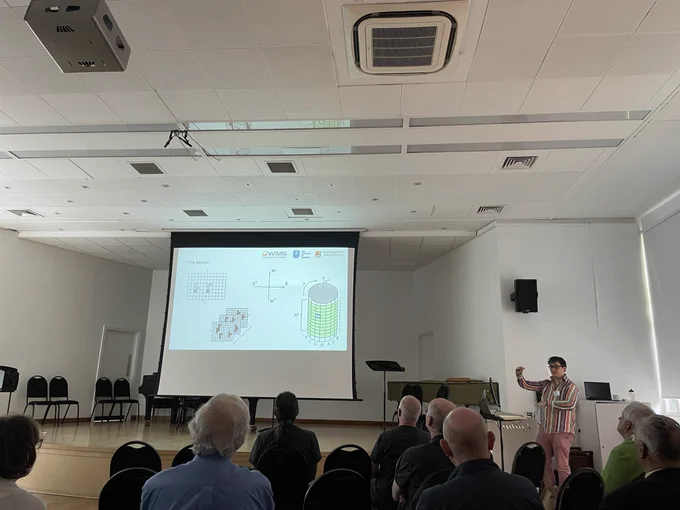 Tom presenting his phd research