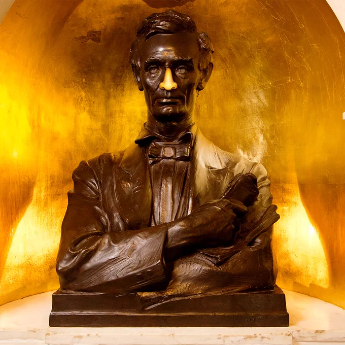 Lincoln bust with an emoji nose