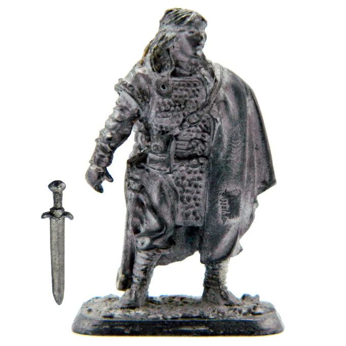 M16 Female Ranger Mithril Miniature up for auction on Ebay