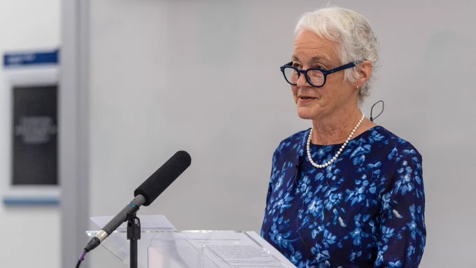 Alice delivering her speech