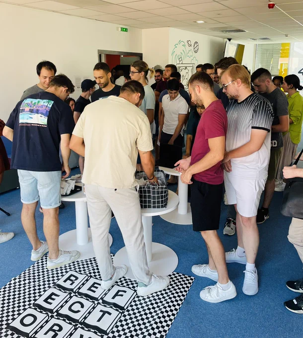 … pour distribuer cookies, canelets et autres gourmandises à nos candidat•e•s 😋