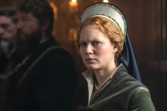 BECOMING ELIZABETH