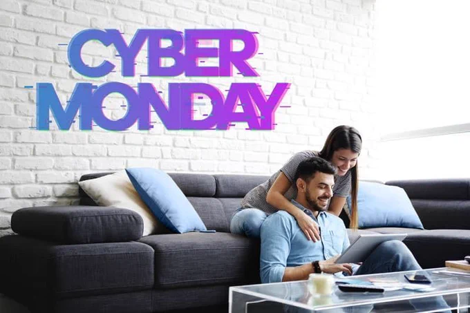 Cyber Monday Gift Card