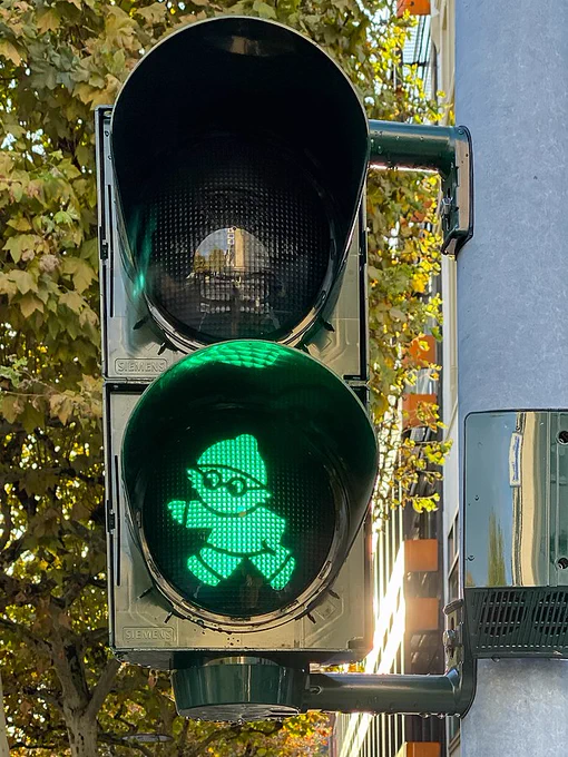 Mainzelmännchen auf Ampel