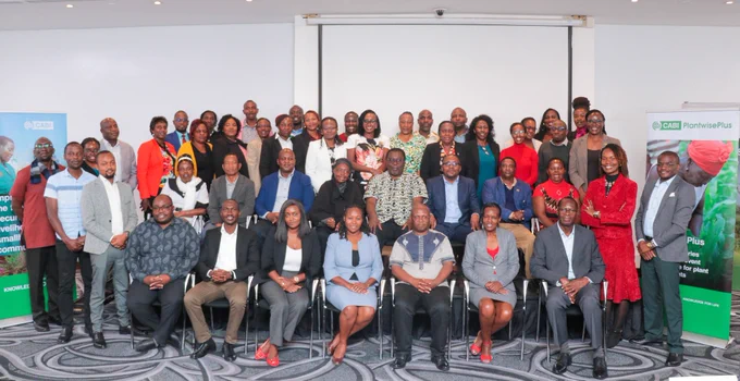 Attendees at the CABI PlantwisePlus high-level stakeholder engagement in Kenya
