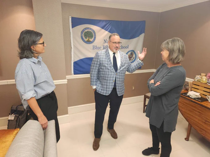 George Lucas Educational Foundation's Executive Director, Cindy Johanson, and Managing Editor for Edutopia Features, Sarah Gonser, meet with Secretary Cardona at the 2023 National Blue Ribbon Schools celebration.
