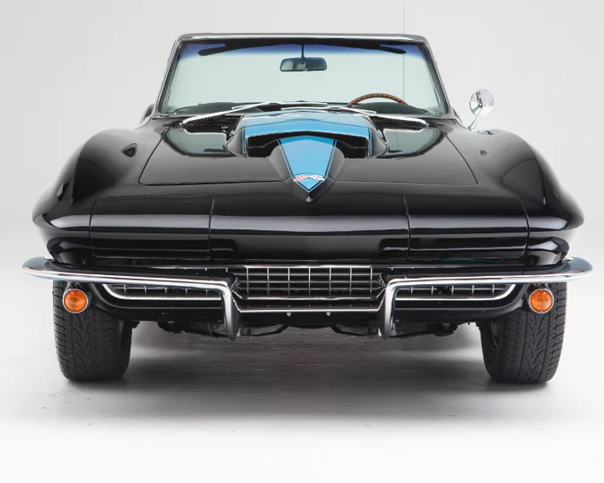 This custom 1967 Chevrolet Corvette started life as a factory air-conditioned convertible and since has benefited from a professional, Jerry Clark frame-off restoration with drivetrain. Power comes from a 454ci big-block engine bored 0.30 and stroked to 489ci and equipped with Tri-Power carburetion, Air Flow Research aluminum heads, a Lunati built and balanced rotating assembly, Lunati hydraulic roller cam and MSD ignition. The engine makes a dyno-tested 655hp with 590 ft./lbs of torque. The engine is mated to a Keisler 5-speed manual transmission. Spent gases exit through a set of Hedman headers with a side-pipe exhaust. Other upgrades include stainless-steel brake lines, oversized half-shafts, oversized calipers, heavy-duty sway bars, high-performance shocks and Dynamat heat- and sound-deadening. The exterior bodywork and paint were done by renowned J&M Corvette Auto Body in Brooksvill, FL. 