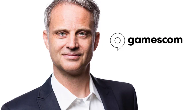 Foto von Stefan Heikhaus mit gamescom Logo