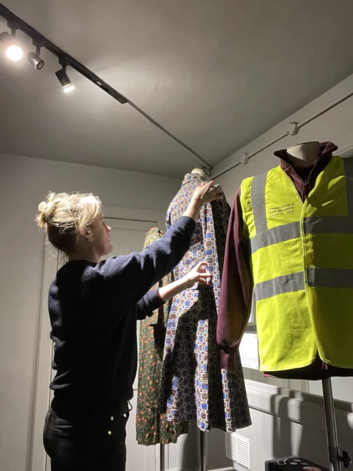 Mounting costume at the Museum of Edinburgh