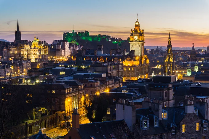Photo of Edinburgh castle and rooftops in the twilight 
CC BY-NC-ND https://flickr.com/photos/75487768@N04/