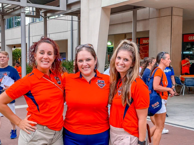 UTSA staff take a break for a photo opp at the Spirit of San Antonio celebration.