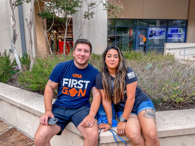 Students waiting for the start of the UTSA band