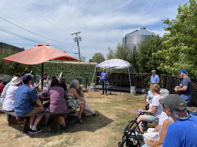 Quentin speaking in Newburyport