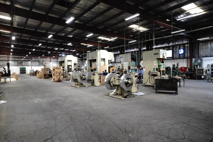 ACCESSORIES is an integral part of ALROUF ELECTRICAL ACCESSORIES MANUFACTURER operates from 2nd Industrial City, Dammam, Saudi Arabia.