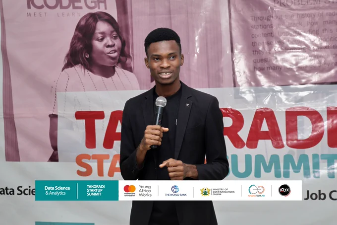 Mr. Sylvester Amoako Yegoe giving the purpose of the gathering and a brief about the Program. 