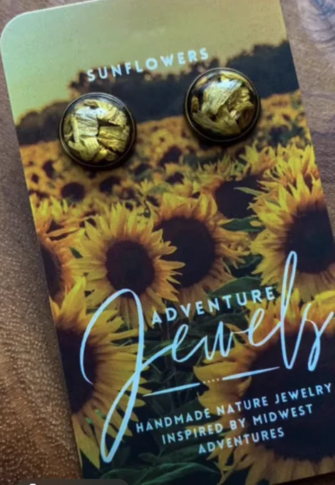 Adventure Jewels earrings