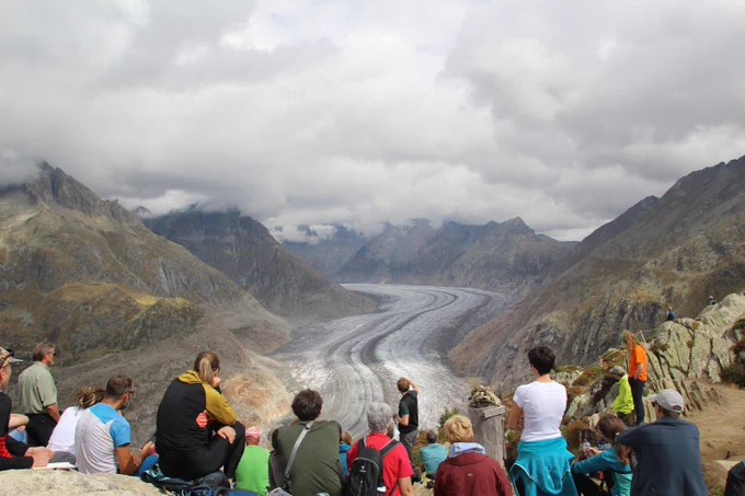 The participants of the excursion saw the effects of climate change on the landscape, flora, fauna and people of the region on and around the Aletsch glacier.