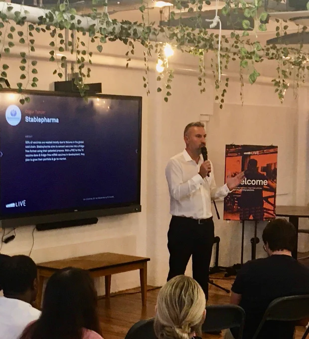 Ozgur Tuncer presenting at Crowdcubes first live investor event since the pandemic.