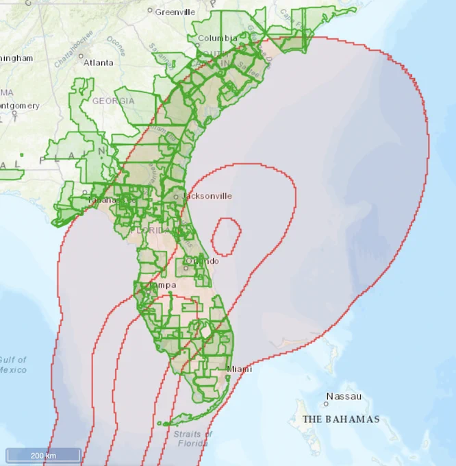 Map showing the USGS 3DEP lidar datasets (green) in Florida, Georgia, South Carolina and North Carolina now temporarily available from OpenTopography in response to Hurricane Ian. Area of tropical-storm-force winds path (red) from NOAA.