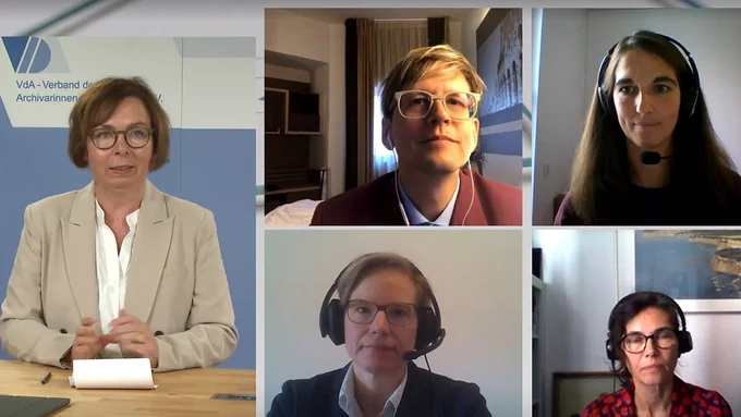 Andrea Hänger im Gespräch bei der Digitalen Fachveranstaltung des Verbands deutscher Archivarinnen und Archivare.