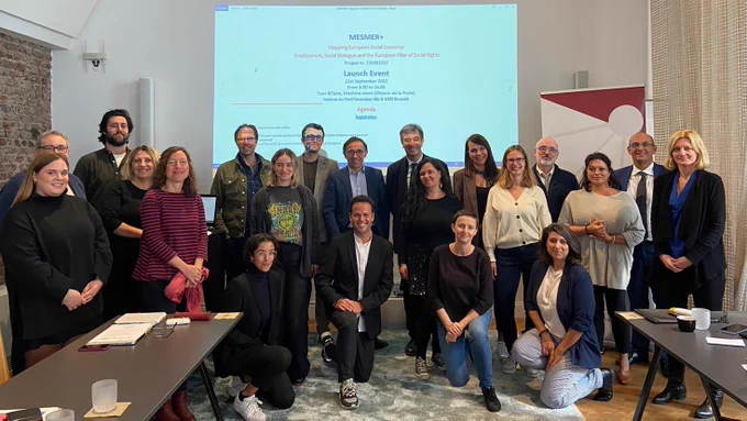 Family picture of MESMER  kick off meeting in Brussels
