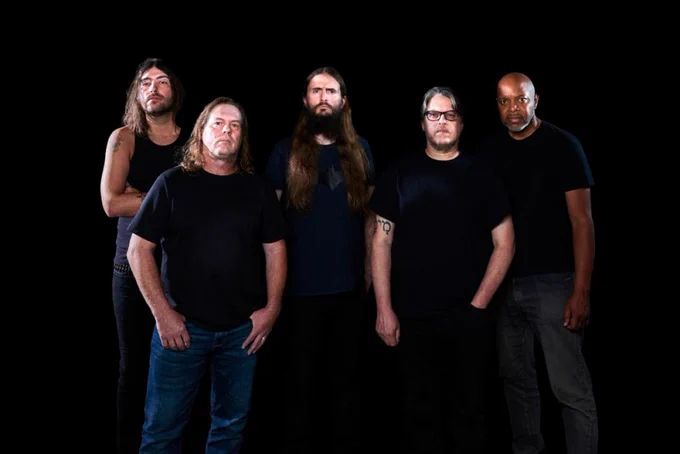 Listen Live 📻 ☞ https://aiiradio.net #AiiR #twitchstreaming #NowPlaying on AiiRadio.net's Saturday Flight Live✈
#NewSingle 12" [Sept 30 2022 - No Remorse Records]
NP The Band Incursion ~ Running Out http://www.incursionheavymetal.com/ https://www.facebook.com/TheBandIncursion/ Miami, Florida USA @IncursionBand
Pre-orders begin Sept 23rd: https://www.noremorse.gr/pre-orders