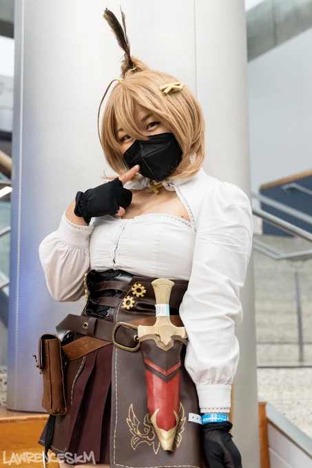 Nanashi Mumei from hololive cosplayed by @sheepymiyuu.