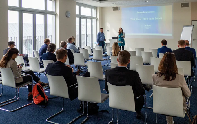 Innvation Sessions beim Partnernkongress 2022 der Versicherungsforen Leipzig