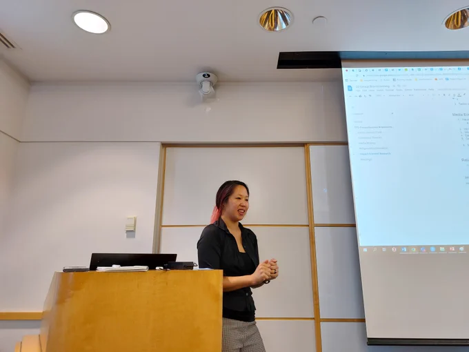 Josephine Lukito, leading a workshop today at Boston University ECE, as part of the TTO2022 pre-conference workshop. 