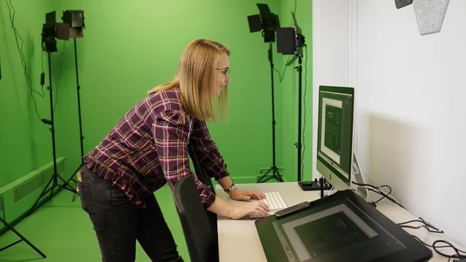 A woman working in a design studio in an innovation lab
