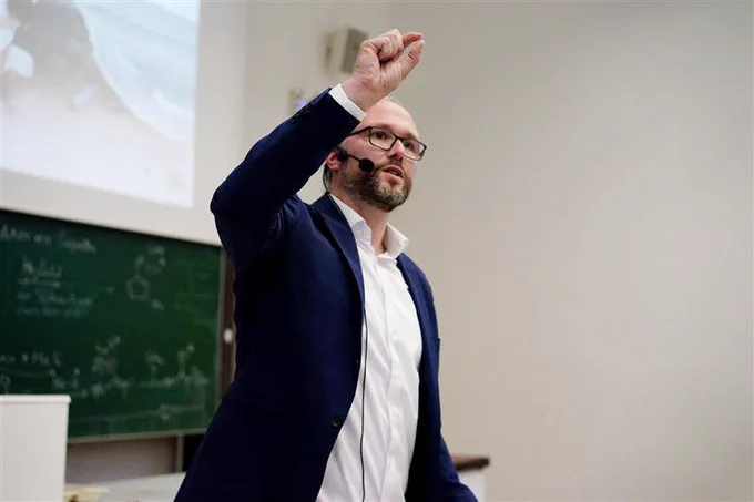 Thorsten during his lecture 