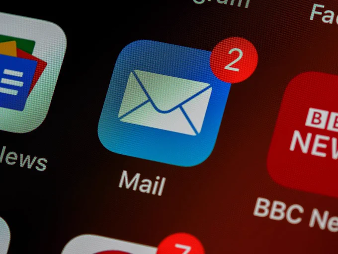 Phone screen, showing the email icon.
