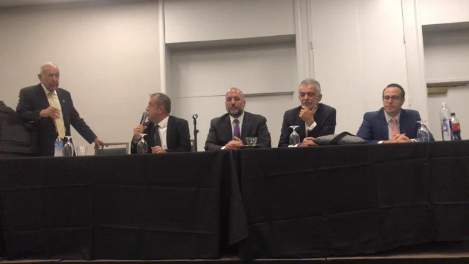 #WCET #WCET22 Complicated PCNL Cases Panel