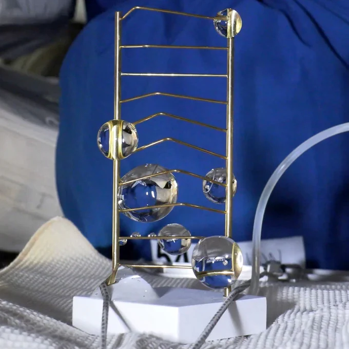The artwork ‘Impossible Object’ was launched to the International Space Station (ISS) as part of the first private mission to the ISS (AX-1), where it was activated and documented by astronaut Eitan Stibbe, as part of Rakia Art Mission.