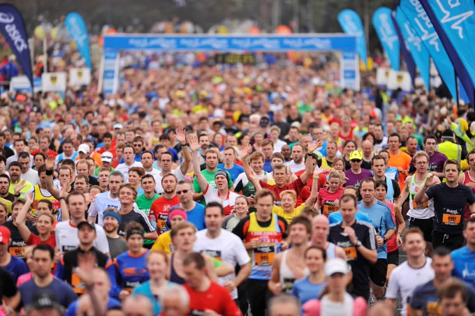 Aerial view of hundreds of runners taking part in Great South Run in Portsmouth