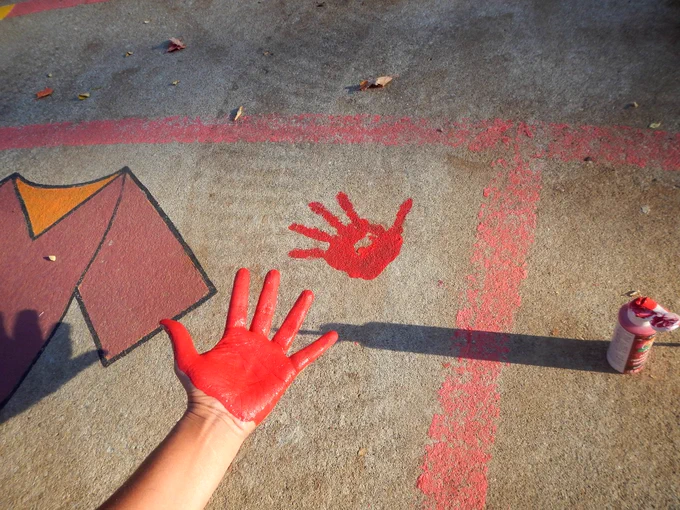 Medicine Walk Labyrinth . . .

Within South/Red Quadrant of the Medicine Wheel

Adding Red Hand Print

Beside Red Dress

as

Representation & Reminder

of

Missing and Murdered Indigenous Women & Girls.

Hillcrest Park, Tkaronto

| #MMIWG #FFADA #NoMoreStolenSisters #Labyrinths🍥