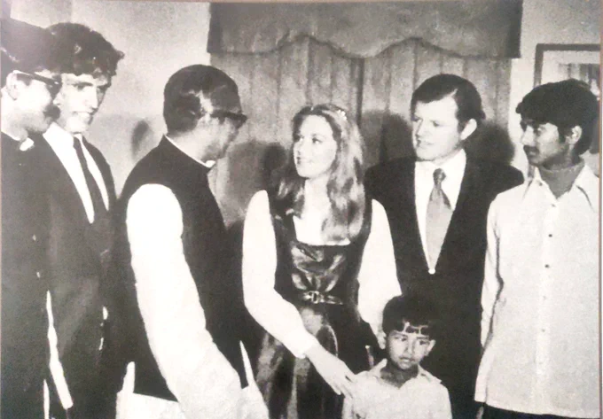 Bangabandhu Sheikh Mujibur Rahman with the outspoken supporter of Bangladesh’s Liberation War, US Senator Edward Kennedy and his wife. Bangabandhu’s three sons; Sheikh kamal, Sheikh Jamal and Sheikh Russel are pictured with them (February 15, 1972).