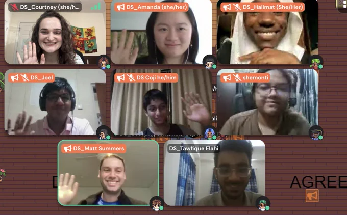 Our fearless fellows and facilitators celebrate a successful Academy session! Featuring DS co-founder and recent Harvard Law graduate Matt Summers, who joined today's session.
