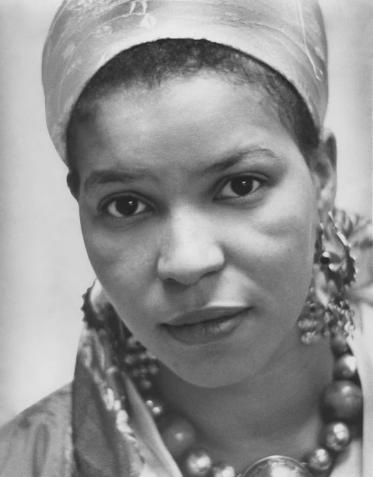 Black and white photo of Ntozake Shange.