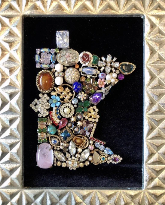 Boards & Brooches Minnesota