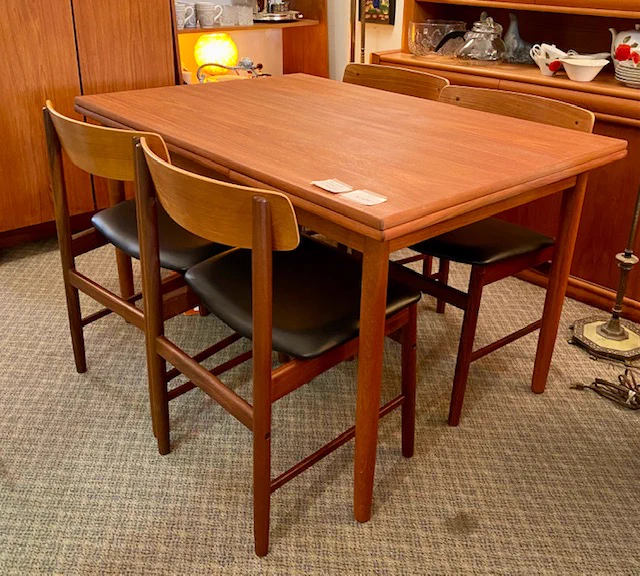 Vintage Teak Table & Chairs, Mid Century Modern || Table $1499 || L 48” leaves 17” each W 33”