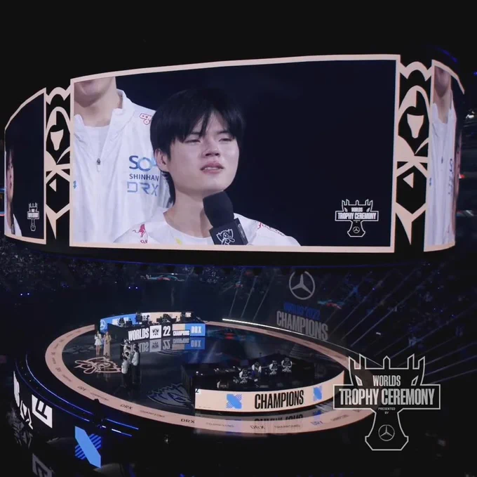 Deft after winning 2022 LOL Worlds