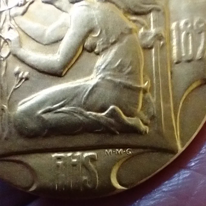 Initials MMG on RHS Victoria Medal of Honour 