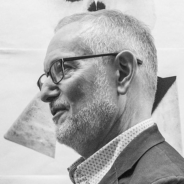 2022 Fellow Martin Venezky is a renowned designer, artist, and teacher specializing in book design and typography. For the past several years, he has created extensive bodies of work in photography and photographic installation. He is a long time graduate design educator. 

Our Fellow Award honors seasoned designers and practitioners through consideration of their significant contributions to our Bay Area communities among a range of areas of achievement and impact — from considerable levels of service to raising standards of excellence in professional practice to dedication to education, as well as reputation, conduct, and leadership. 