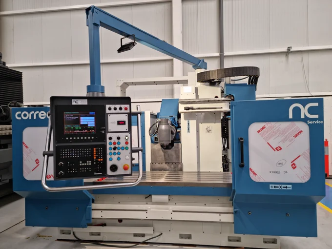 Fresadora CORREA CF22/20 reconstruida por NC SERVICE