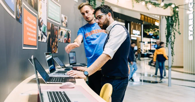 Google Chromebook customer experience at Westfield Mall of the Netherlands.