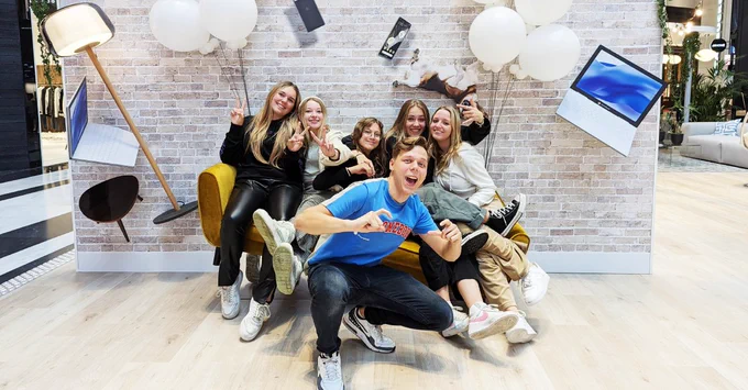 Google Chromebook customer experience at Westfield Mall of the Netherlands.