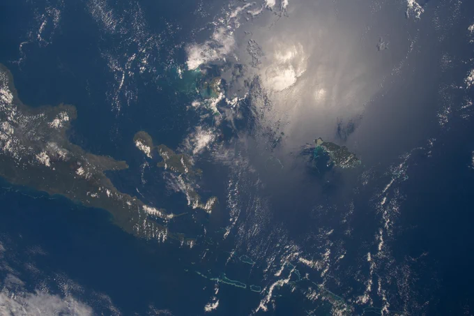 photo from the last day of Exp67: islands of Papua New Guinea, by @AstroSamantha