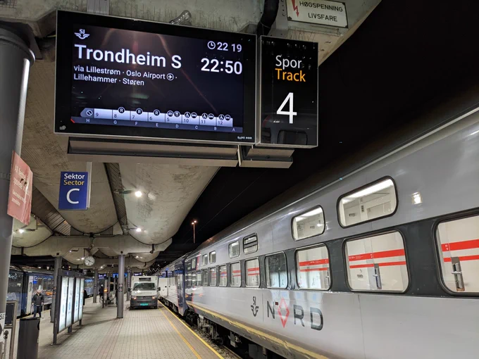 Night train to Trondheim 