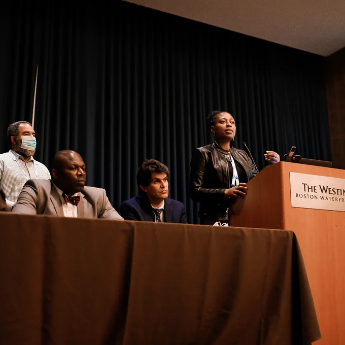 Dr. Adobi Anakwe adresses the question of an audience member.